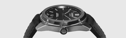 Formex Essence 39 Automatik Chronometer "Black" 39mm
