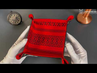 Plateau exclusif pour montres et bijoux – pièces uniques fabriquées à la main à partir de tissus de kimono japonais originaux, modèle Japan, noir et rouge, 20 x 20 cm