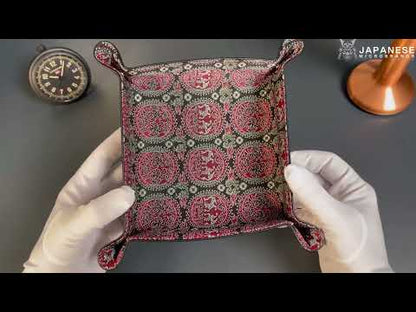 Plateau exclusif pour montres et bijoux – Pièces uniques fabriquées à la main à partir de tissus de kimono japonais originaux, modèle Cercles Japonais, 20 x 20 cm