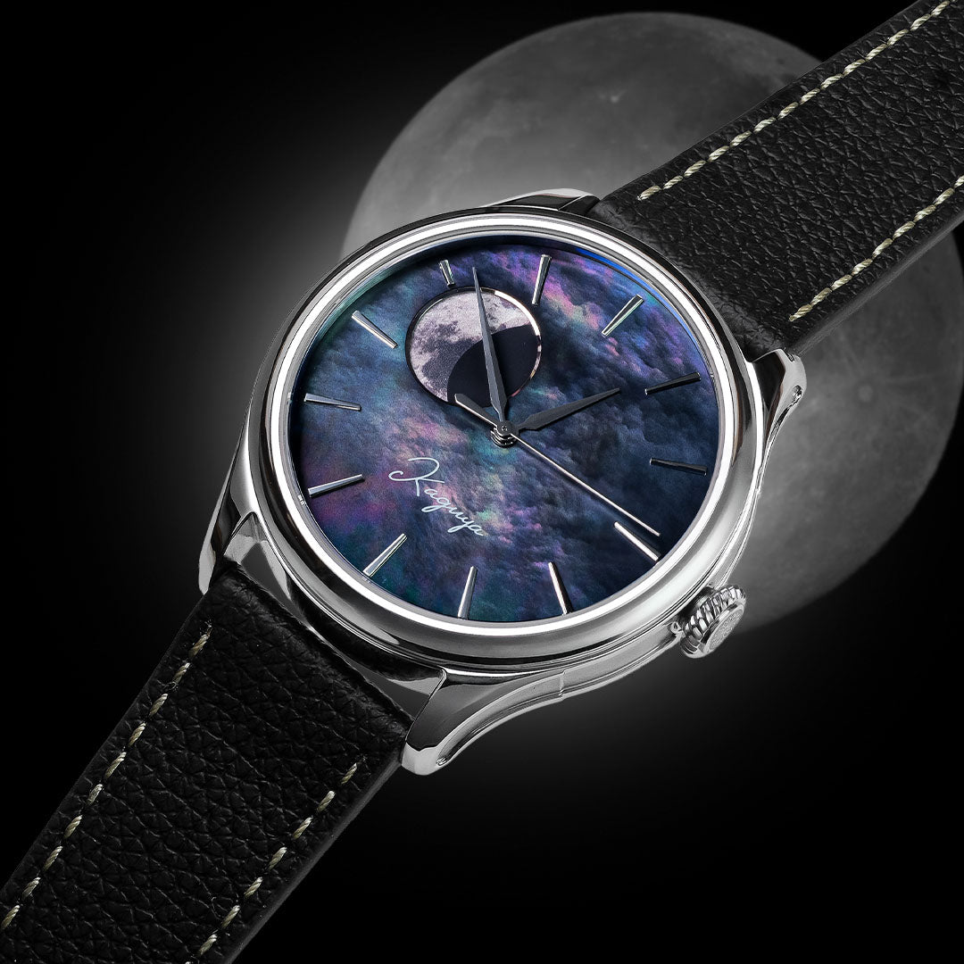 WANCHER Dream Moonphase Kaguya SUIGETSU mit Vario-Lederband, Seitenansicht
