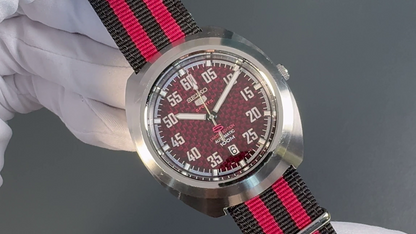 Seiko 5 Sports Limited Edition SRPA87K1 – rotes Carbon-Zifferblatt, Full Set (2016), gebraucht, inkl. neuem Lederarmband