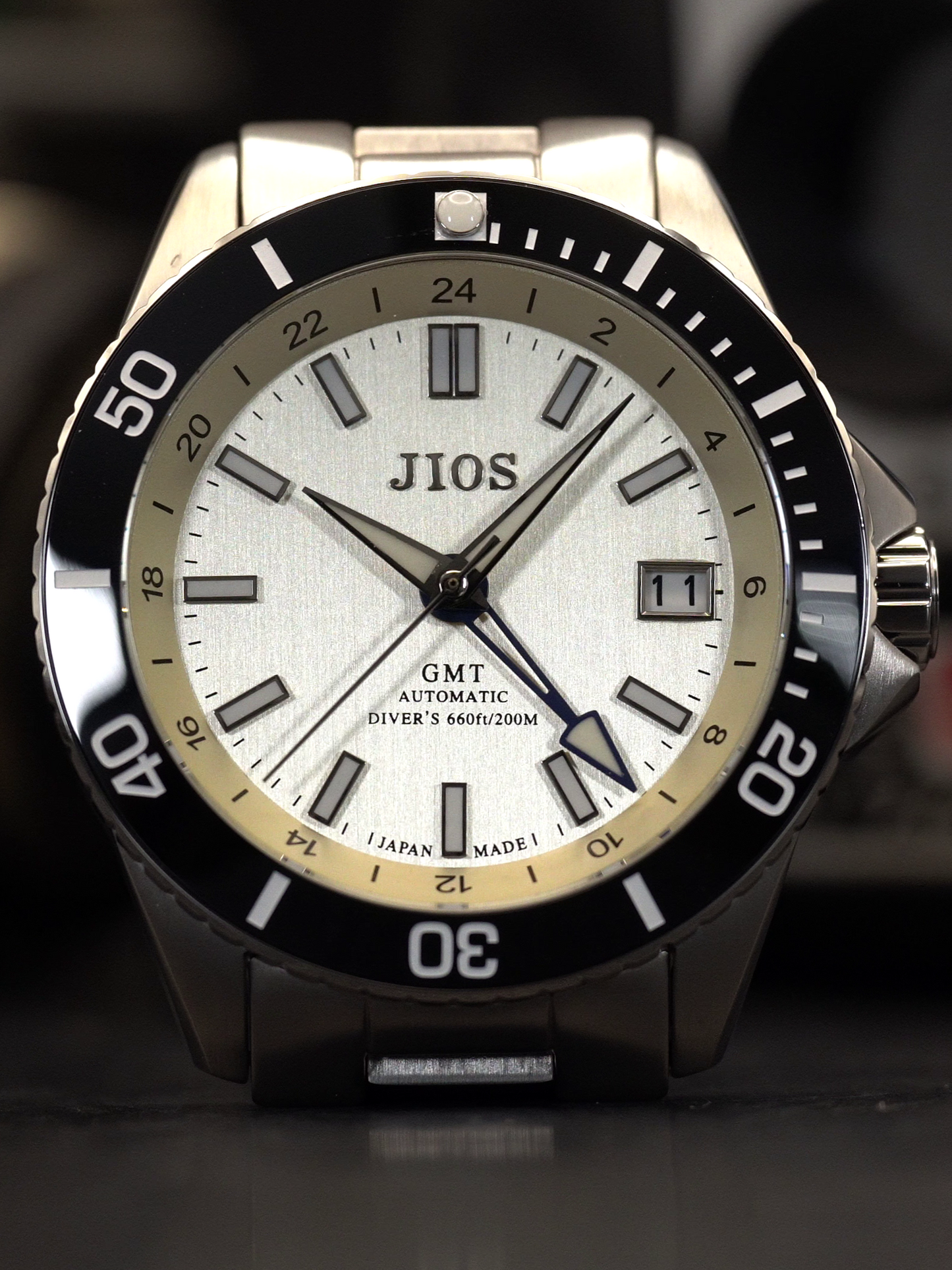 JIOS GMT Diver's 104 Champagner-Weiß