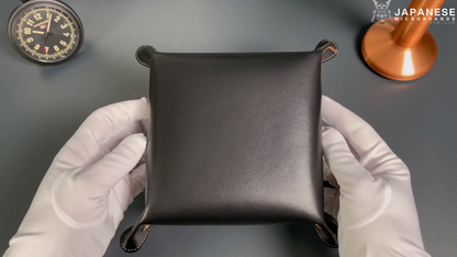 Plateau exclusif pour montres et bijoux – pièces uniques fabriquées à la main à partir de tissus de kimonos japonais originaux, modèle Japan Branches Bleu Blanc 20 x 20