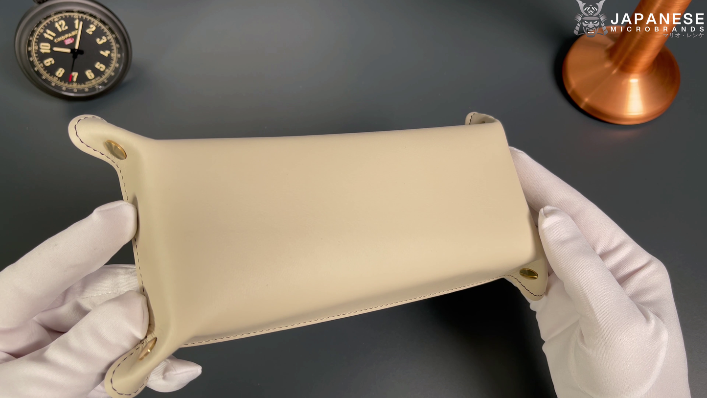 Plateau exclusif pour montres et bijoux – Pièces uniques réalisées à la main à partir de tissus de kimono japonais originaux, modèle Kois, noir et rose, 24 x 12 cm