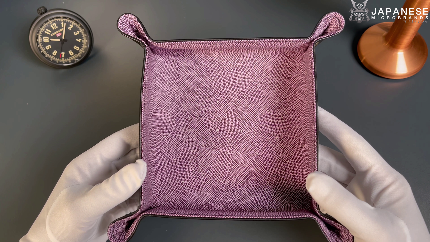Plateau exclusif pour montres et bijoux – Pièces uniques fabriquées à la main à partir de tissus de kimonos japonais originaux, modèle Japan Lila Moments 20 x 20