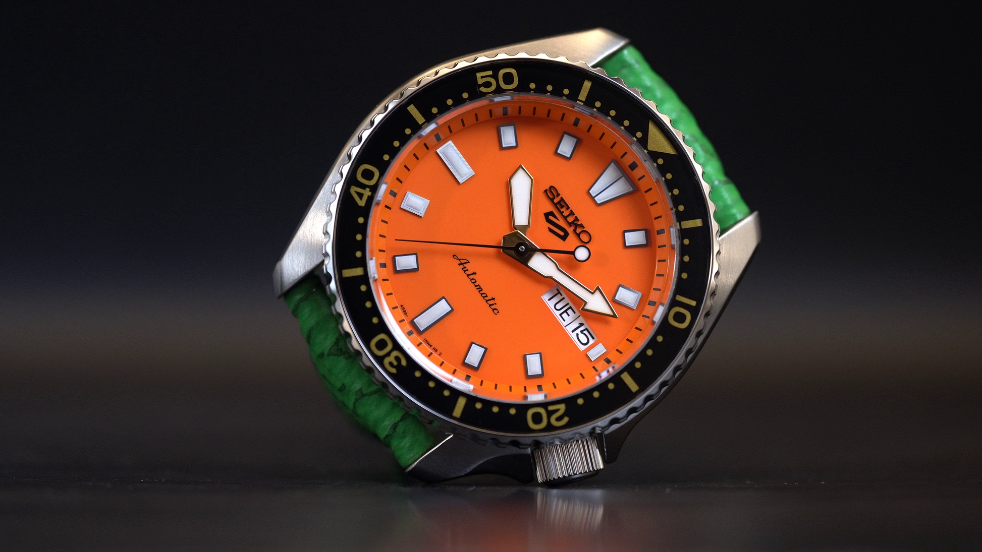 Seiko 5 Sports SRPL89K1 Samegawa (鮫皮) – Japanese Microbrands Seiko 5 Sports SRPL89K1 Samegawa (鮫皮) – Japanese Microbrands