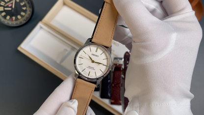 Seiko Presage SPB497J1 Arita Porcelain – Limited Edition – Set inkl. Zusatzarmband