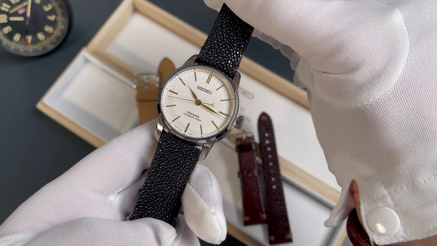 Seiko Presage SPB497J1 Arita Porcelain – Limited Edition – Set inkl. Zusatzarmband